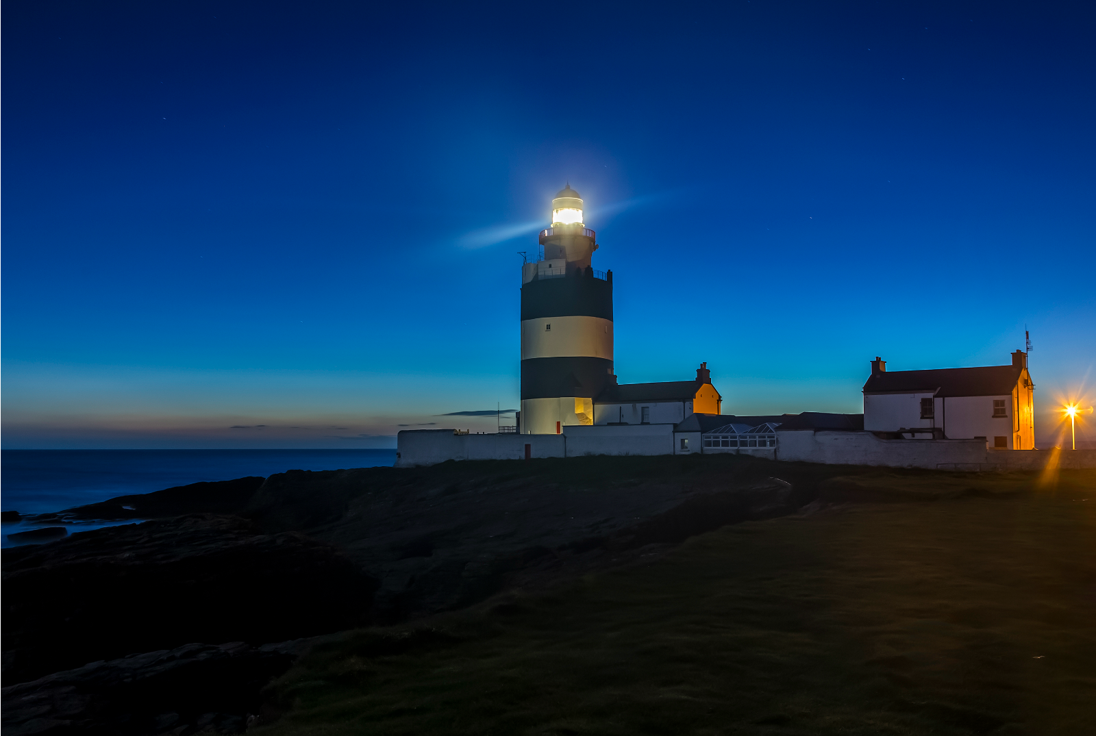 Hook lighthouse 1 1600 by 1075