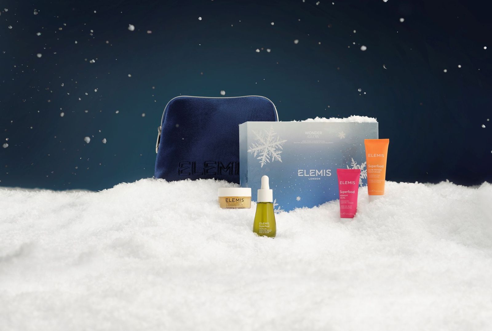 HOLIDAY_25_STILL_LIFE_WONDER_GLOW_GLOBAL